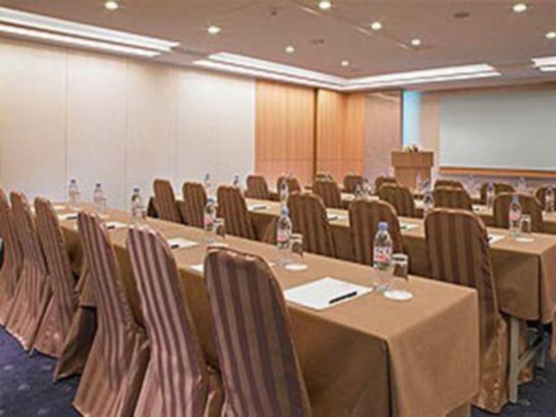 Фото Royal Biz Taipei