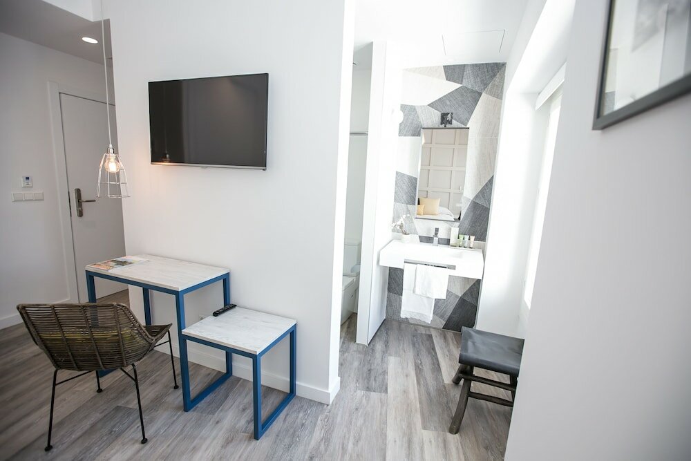 Фото Hotel Boutique Teatro Romano