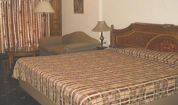 Фото Empires Hotel Bhubaneswar