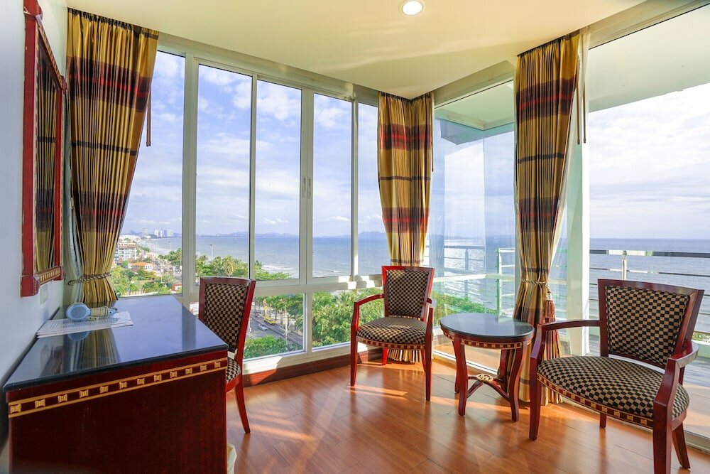 Фото Jomtien Hisotel