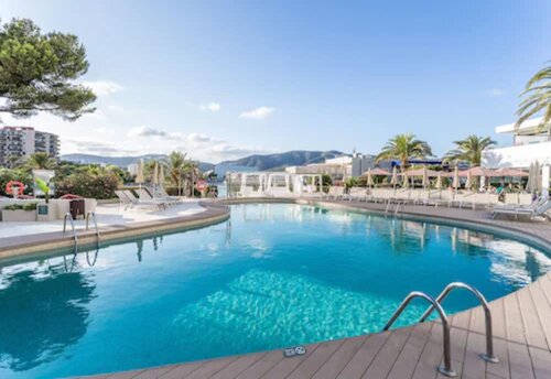 Гостиница Fergus Style Tobago - Adults Only в Магалуфе