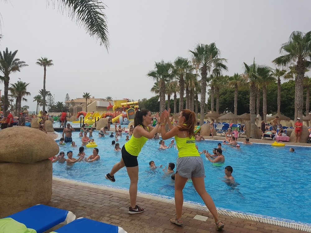 Фото Mediterráneo Bay Hotel & Resort