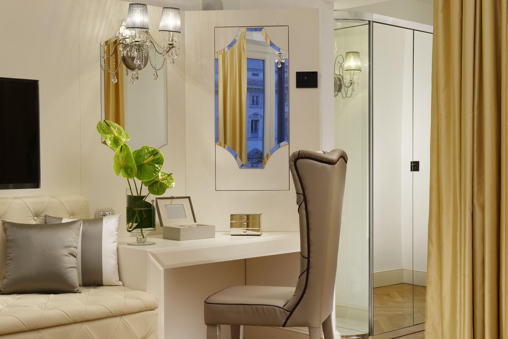 Фото Lifestyle Suites Rome