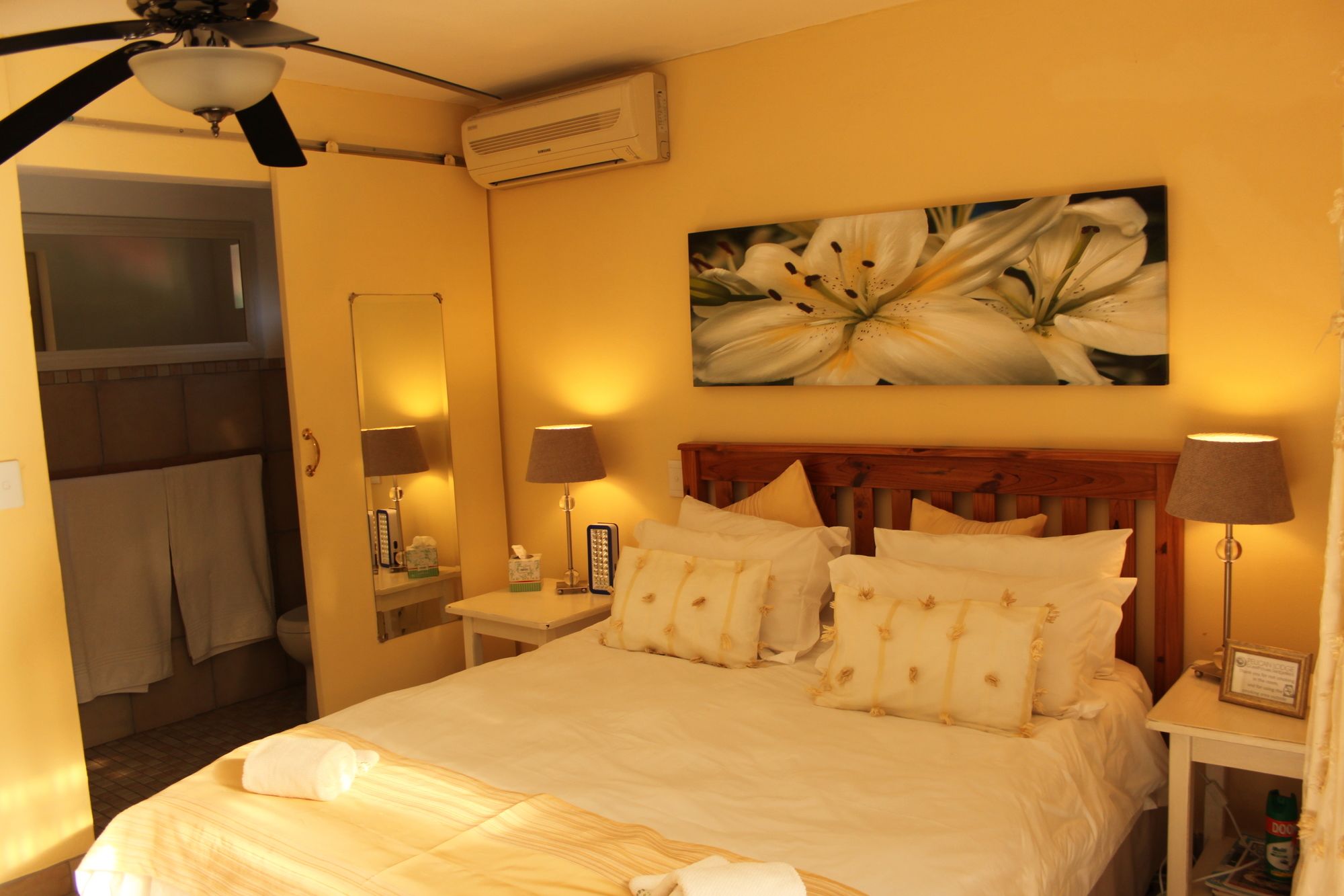 Фото Pelican Lodge