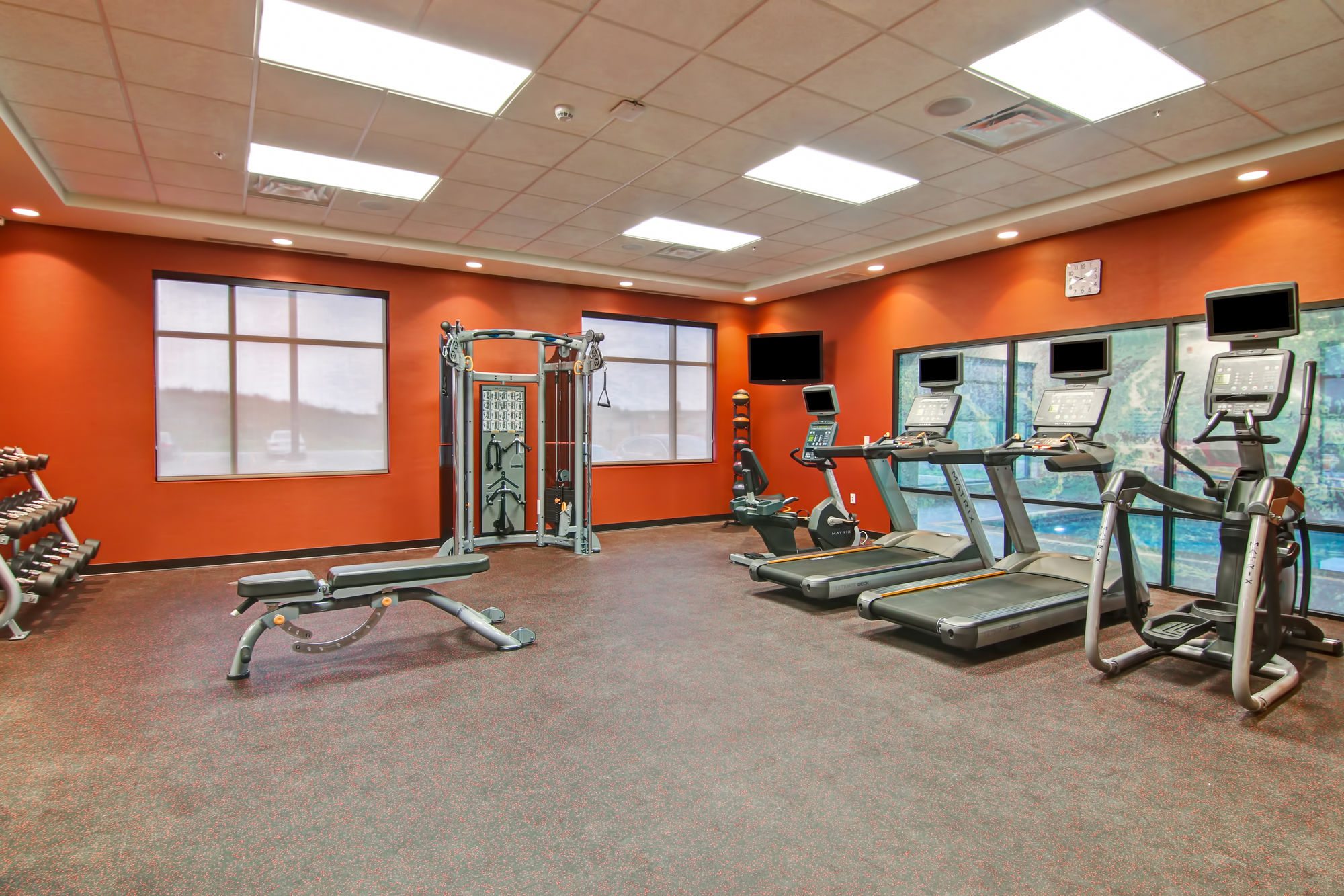 Фото TownePlace Suites by Marriott Kincardine