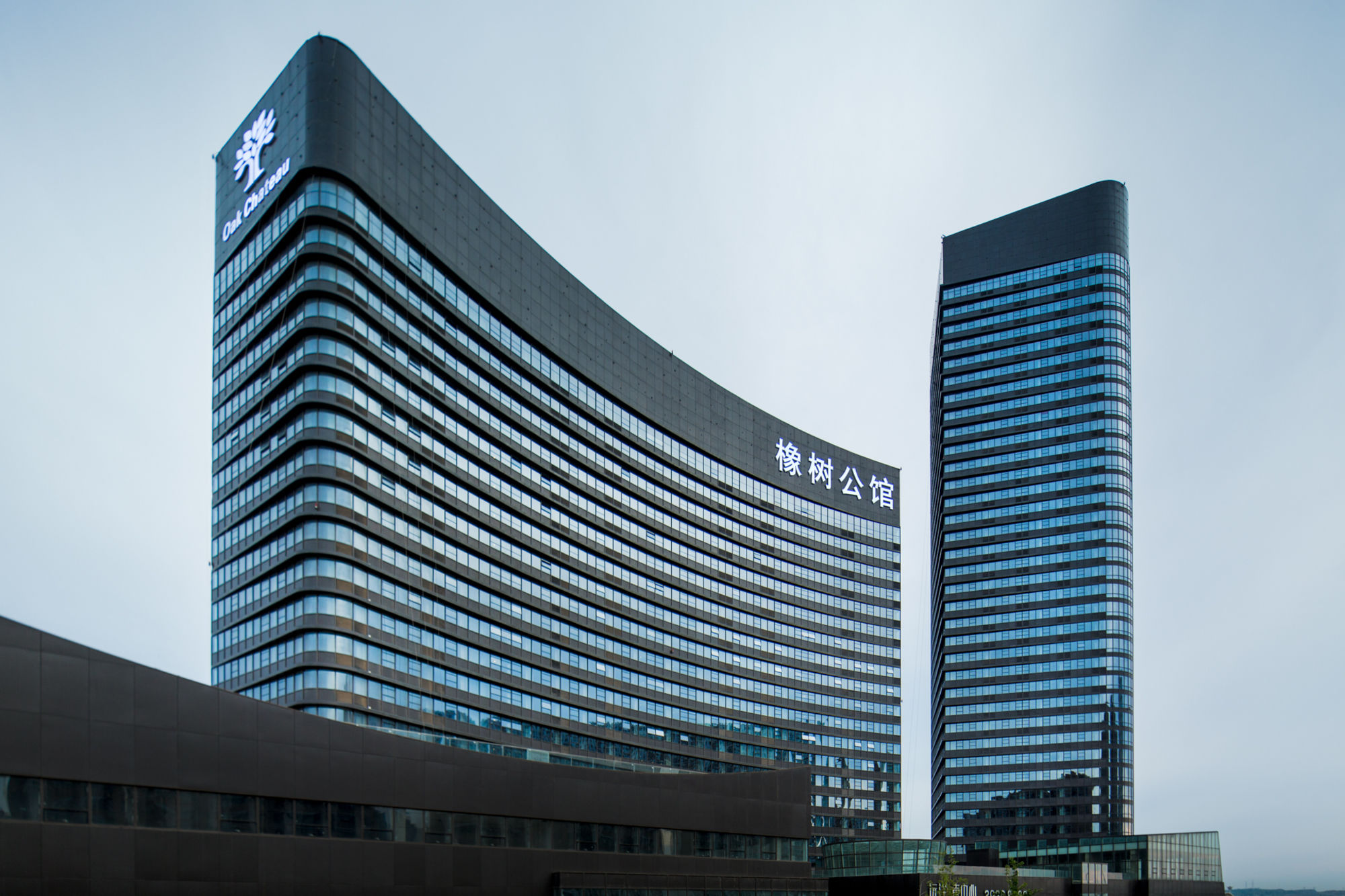 Фото Oak Chateau Dalian