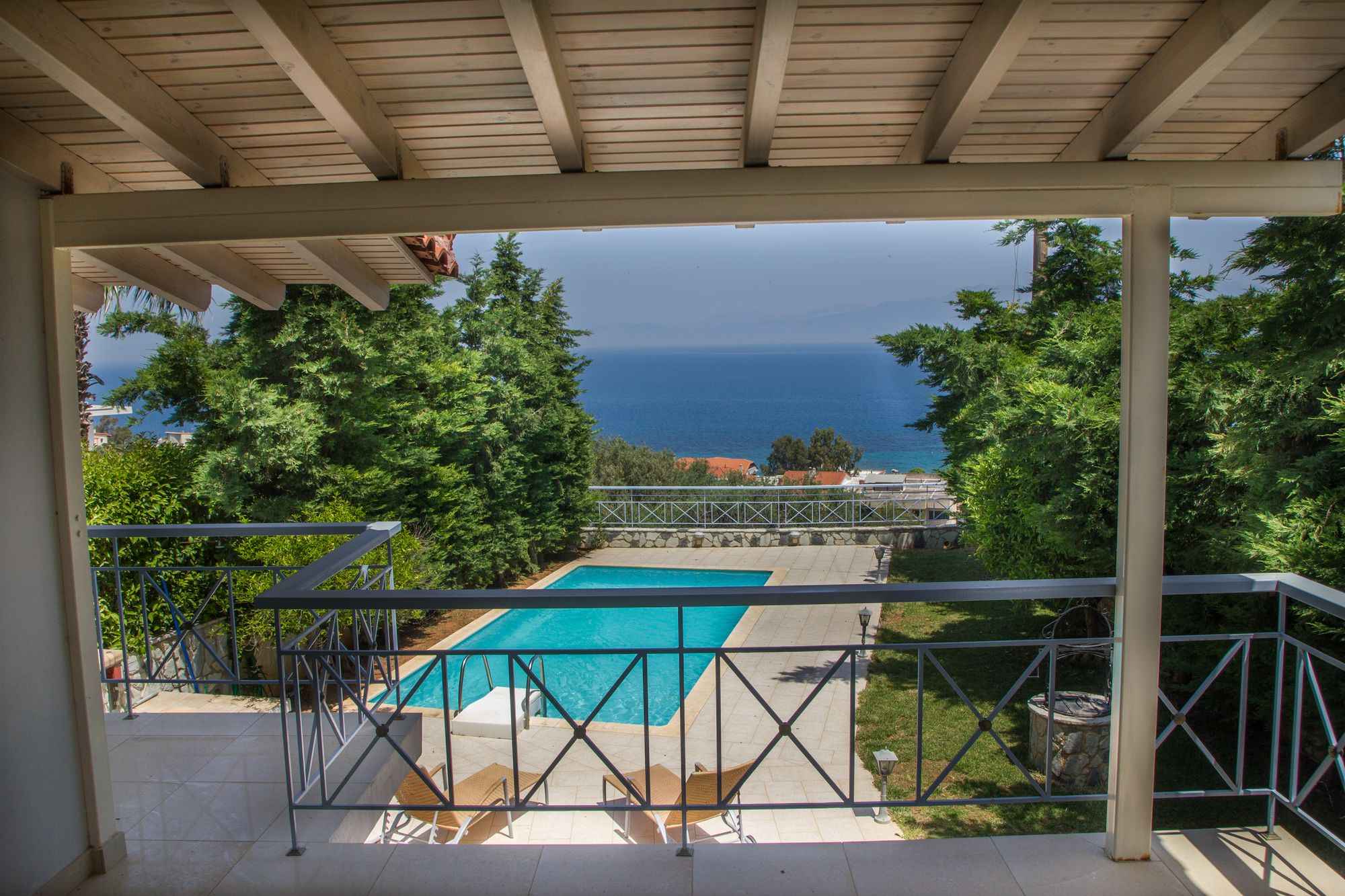 Фото Corinthian Residence