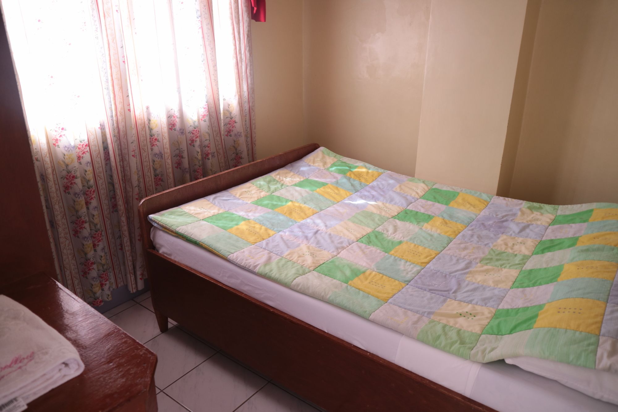 Фото Mellow Apartelle and Tourist Inn