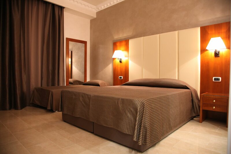 Гостиница Meltin' Rome Guest House