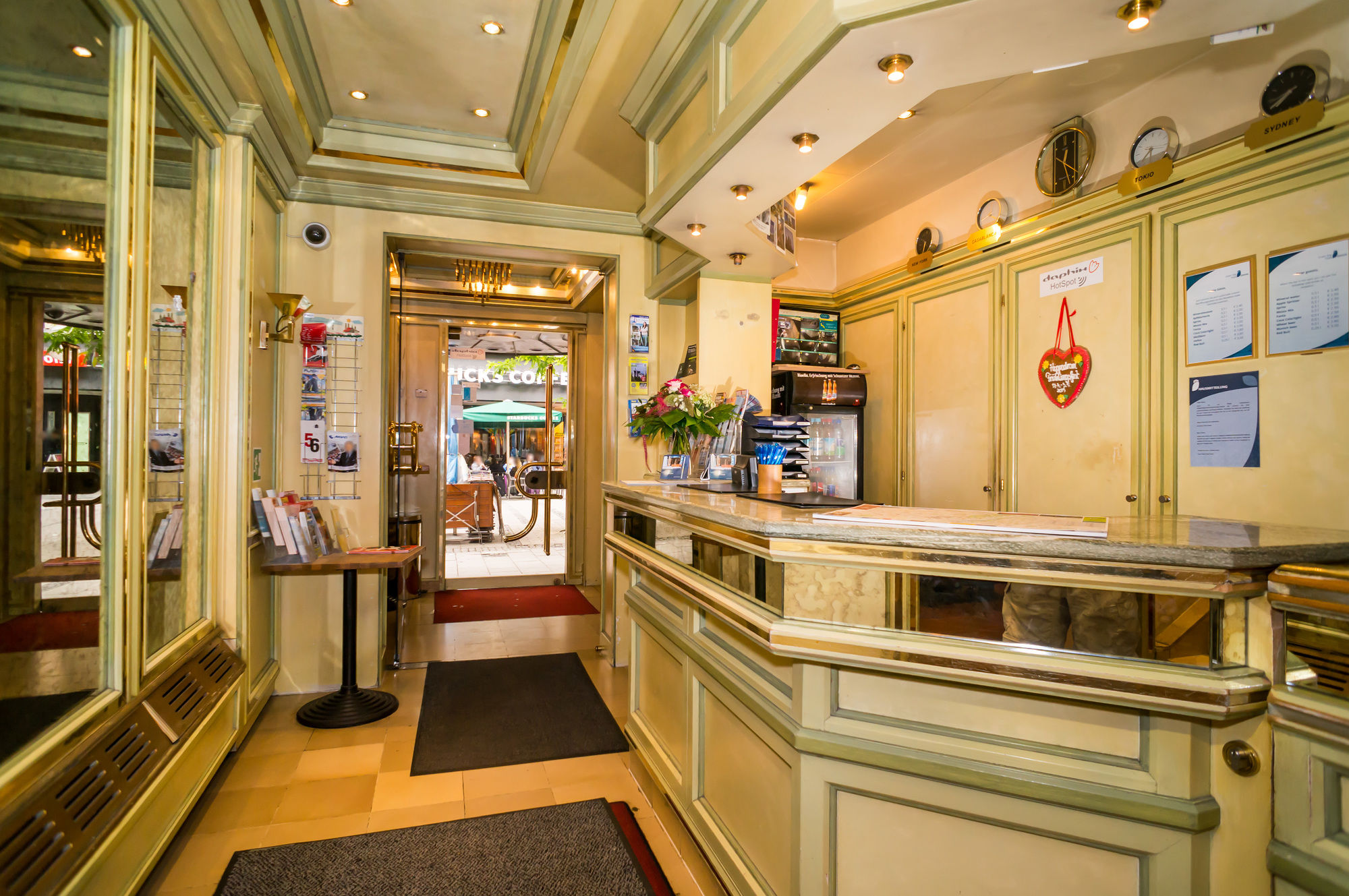 Фото Smart Stay Hotel Station