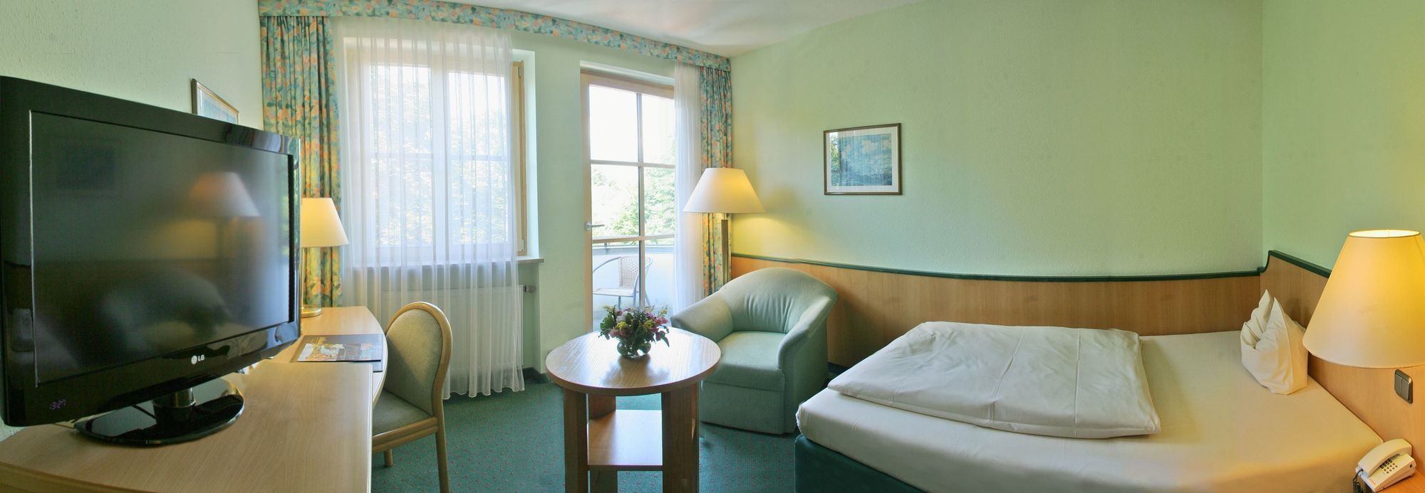 Фото Hotel Kastanienhof