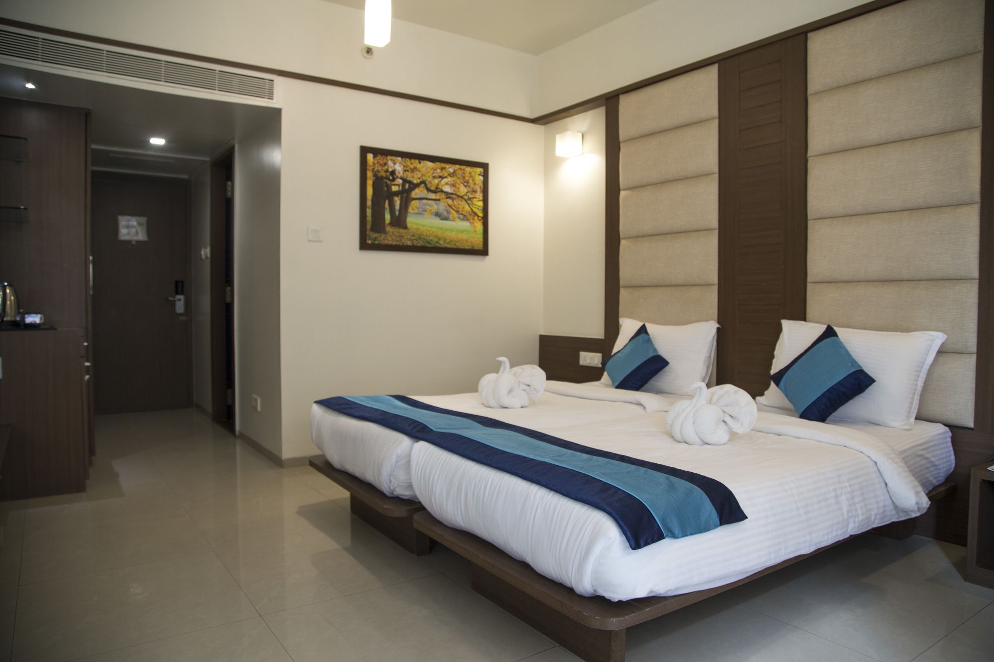 Фото Hotel Ivy Studios