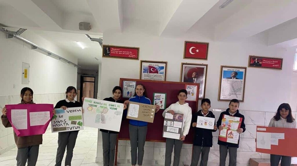 School Yeniceoba Ataturk Middle School, Cihanbeyli, photo