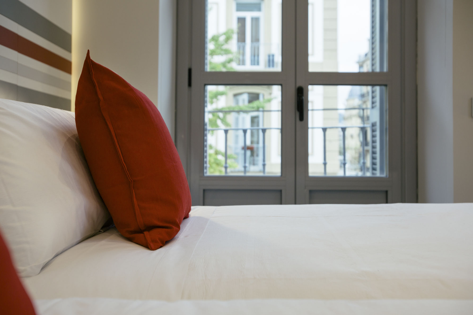 Фото Legazpi Doce Rooms & Suites