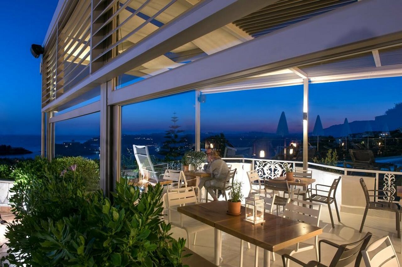 Фото Irida Hotel