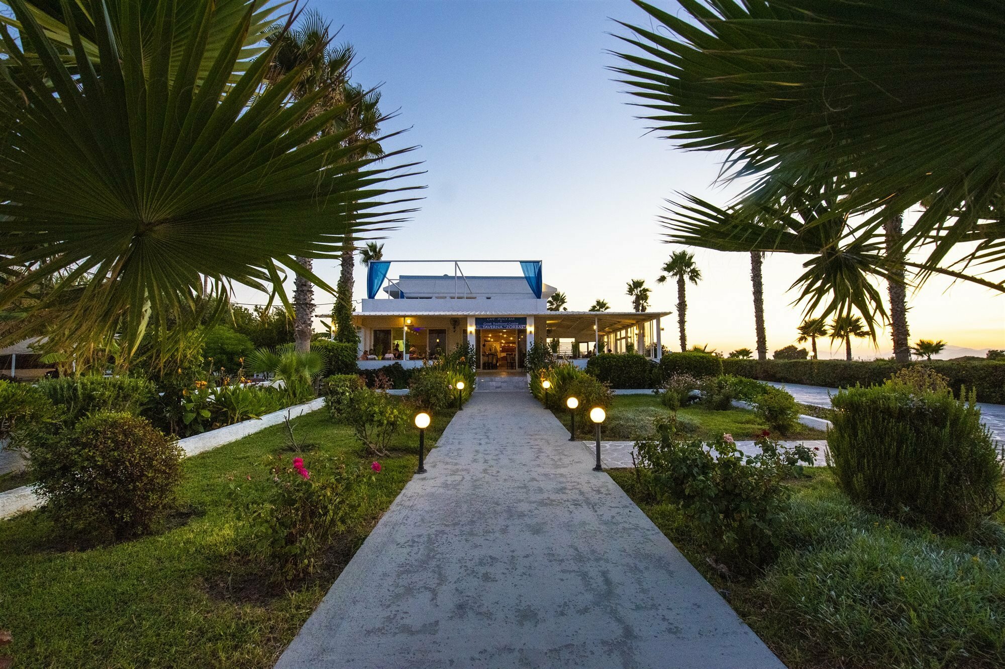 Фото Costa Angela