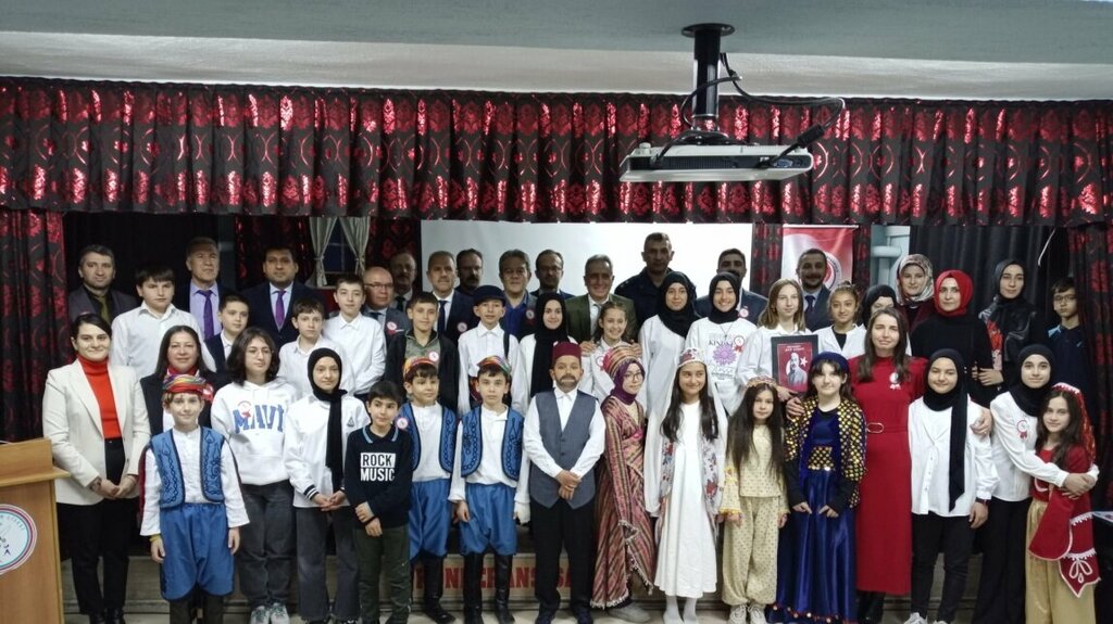 School Yalvac Imamhatip Secondary School, Yalvac, photo