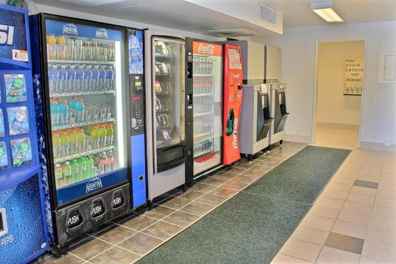 Фото Motel 6 Atascadero