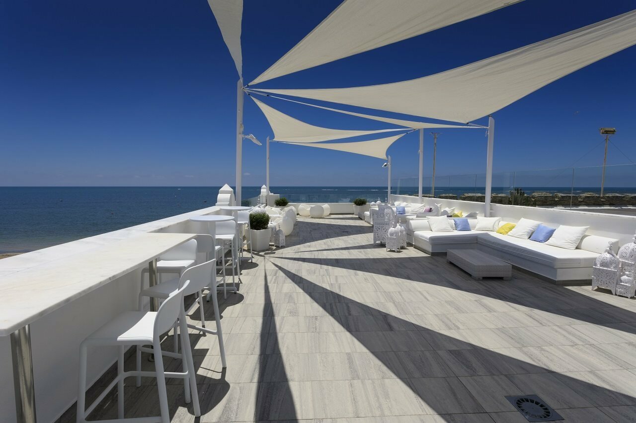 Фото Playa De La Luz Hotel