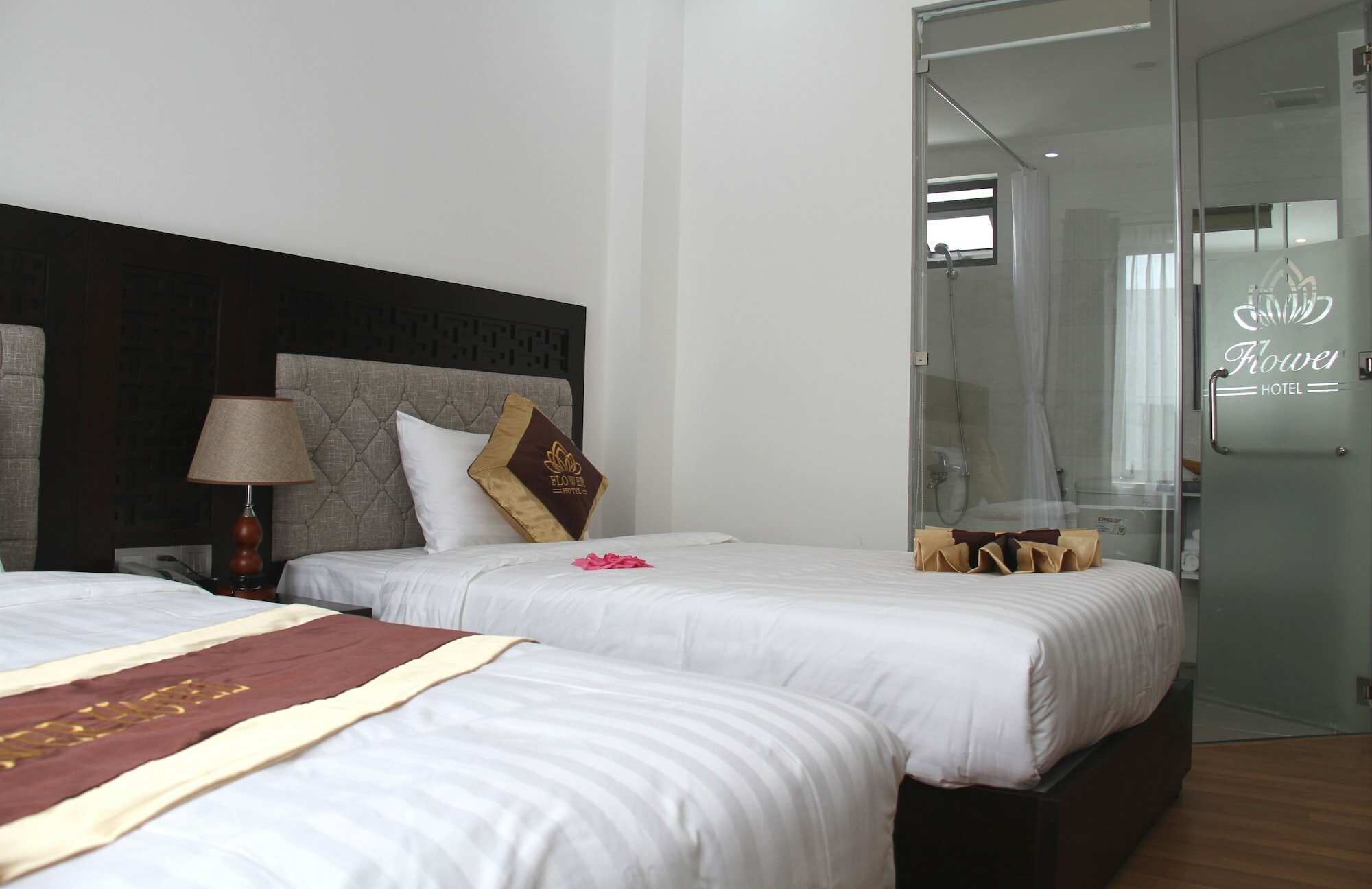 Фото Flower Hotel