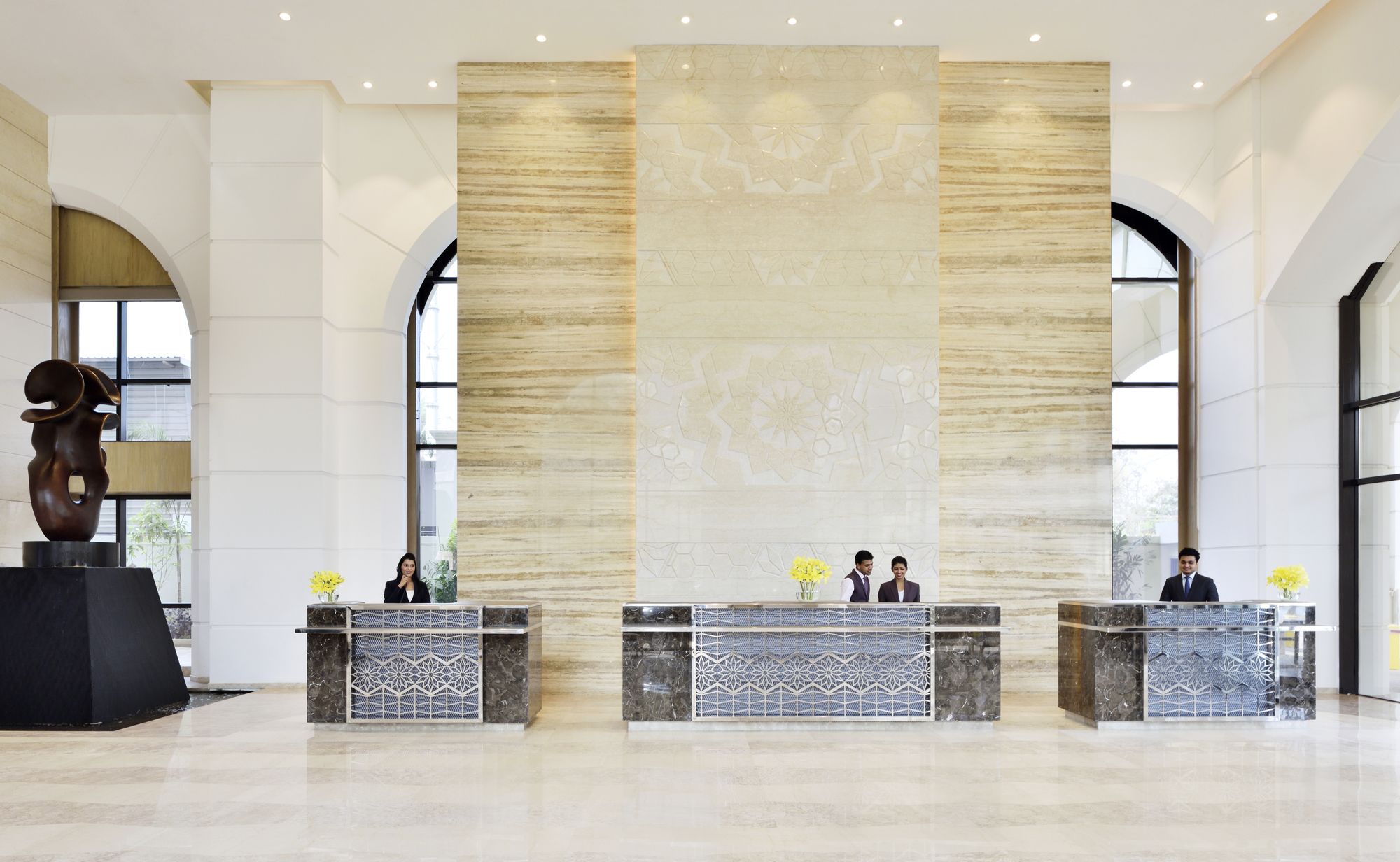 Фото Courtyard by Marriott Bengaluru Hebbal