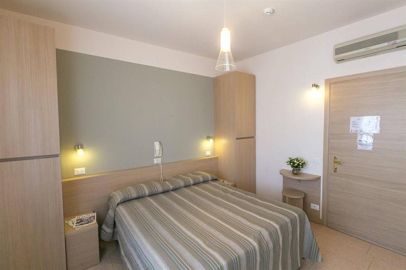 Фото Hotel Colonna