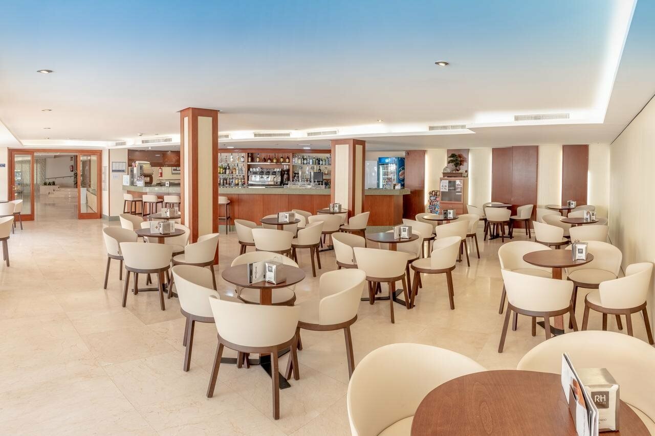 Фото Hotel Rh Casablanca & Suites