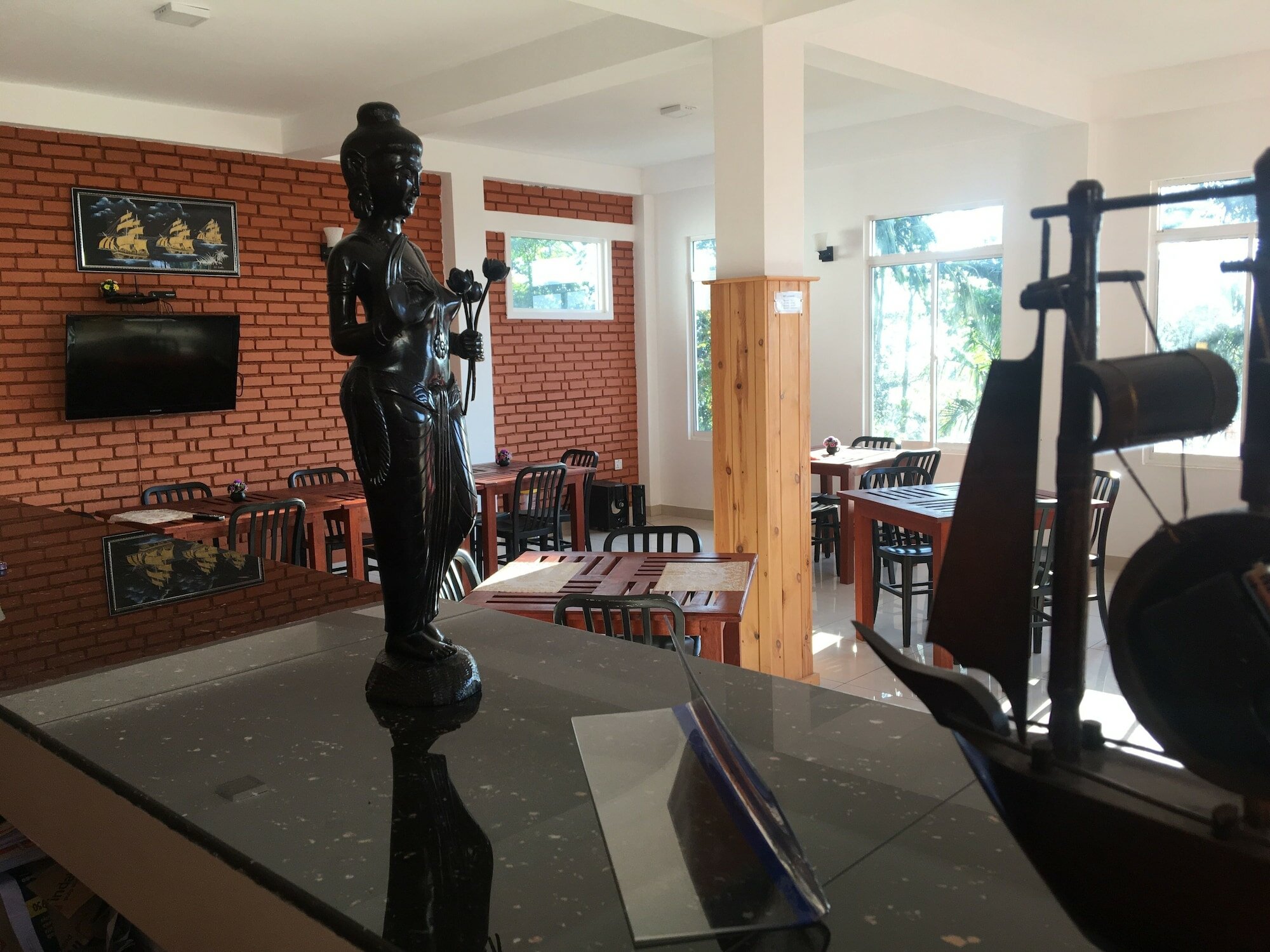 Фото Ella Red Rock