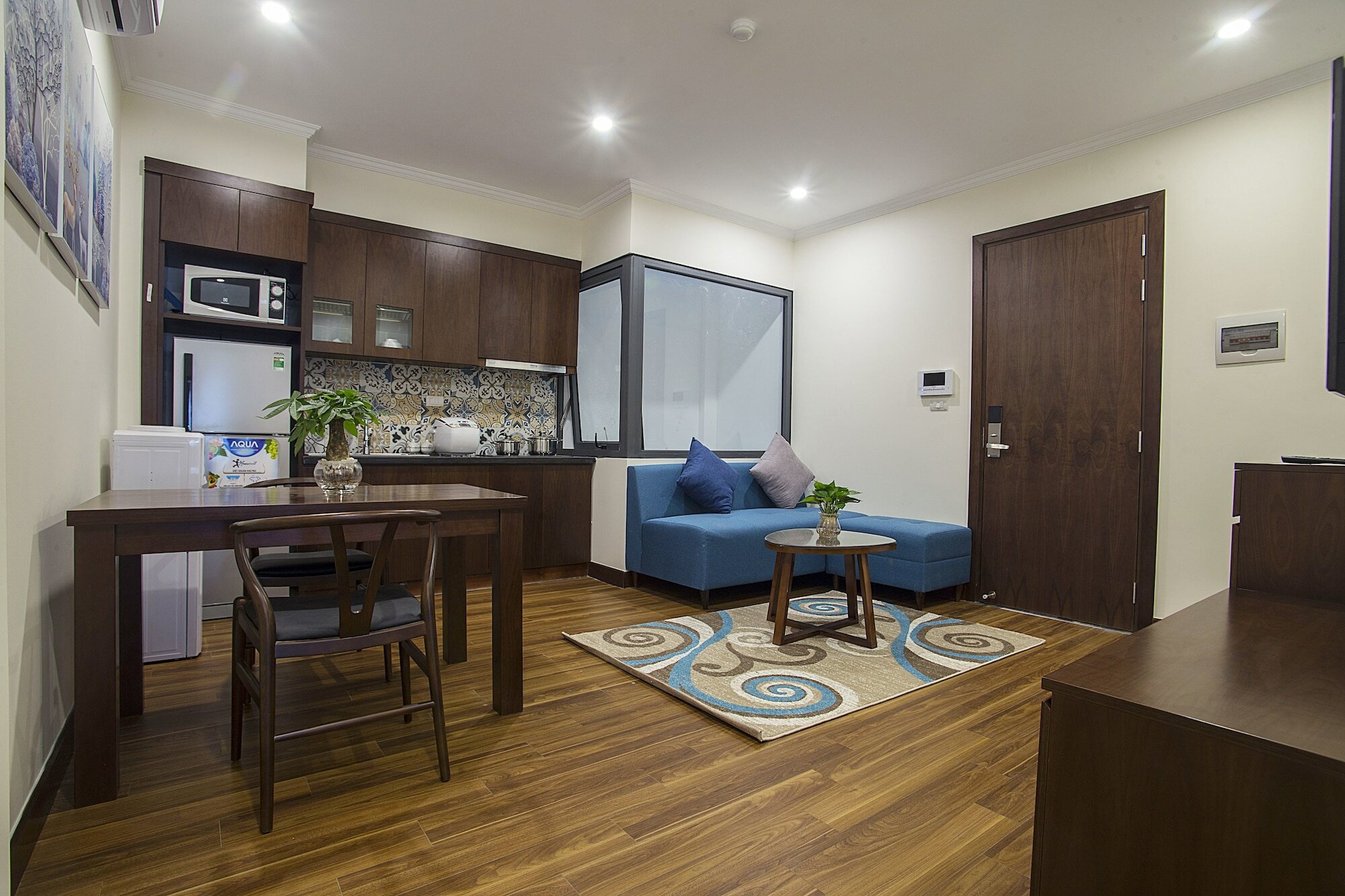 Фото Newsky Serviced Apartment