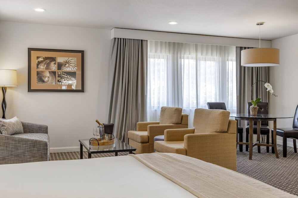 Фото The Lodge at Tiburon