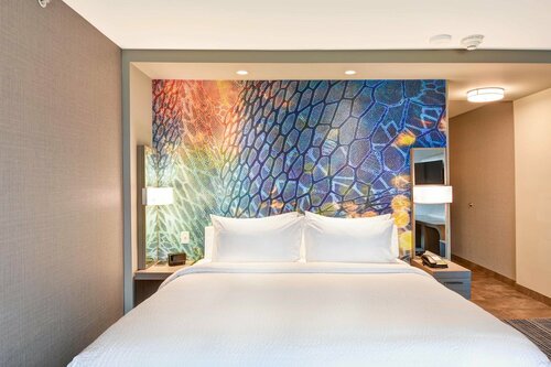 Гостиница Courtyard by Marriott Long Island Islip/Courthouse Complex в Ислипе