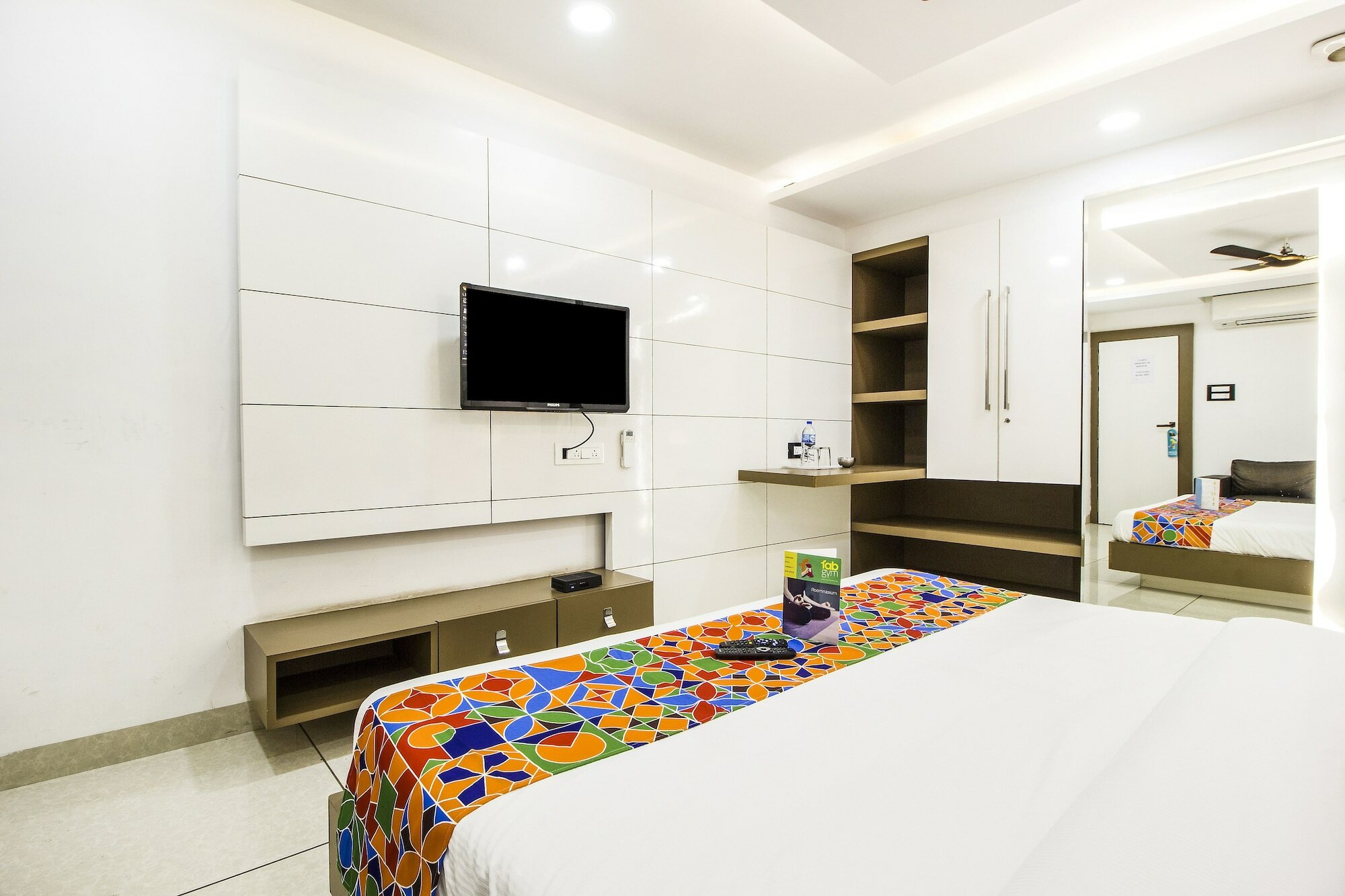 Фото FabHotel Rajnandani Residency