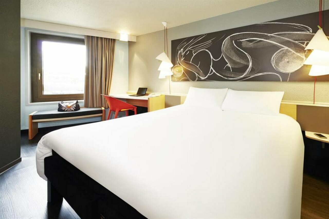 Фото Ibis Strasbourg Centre Historique