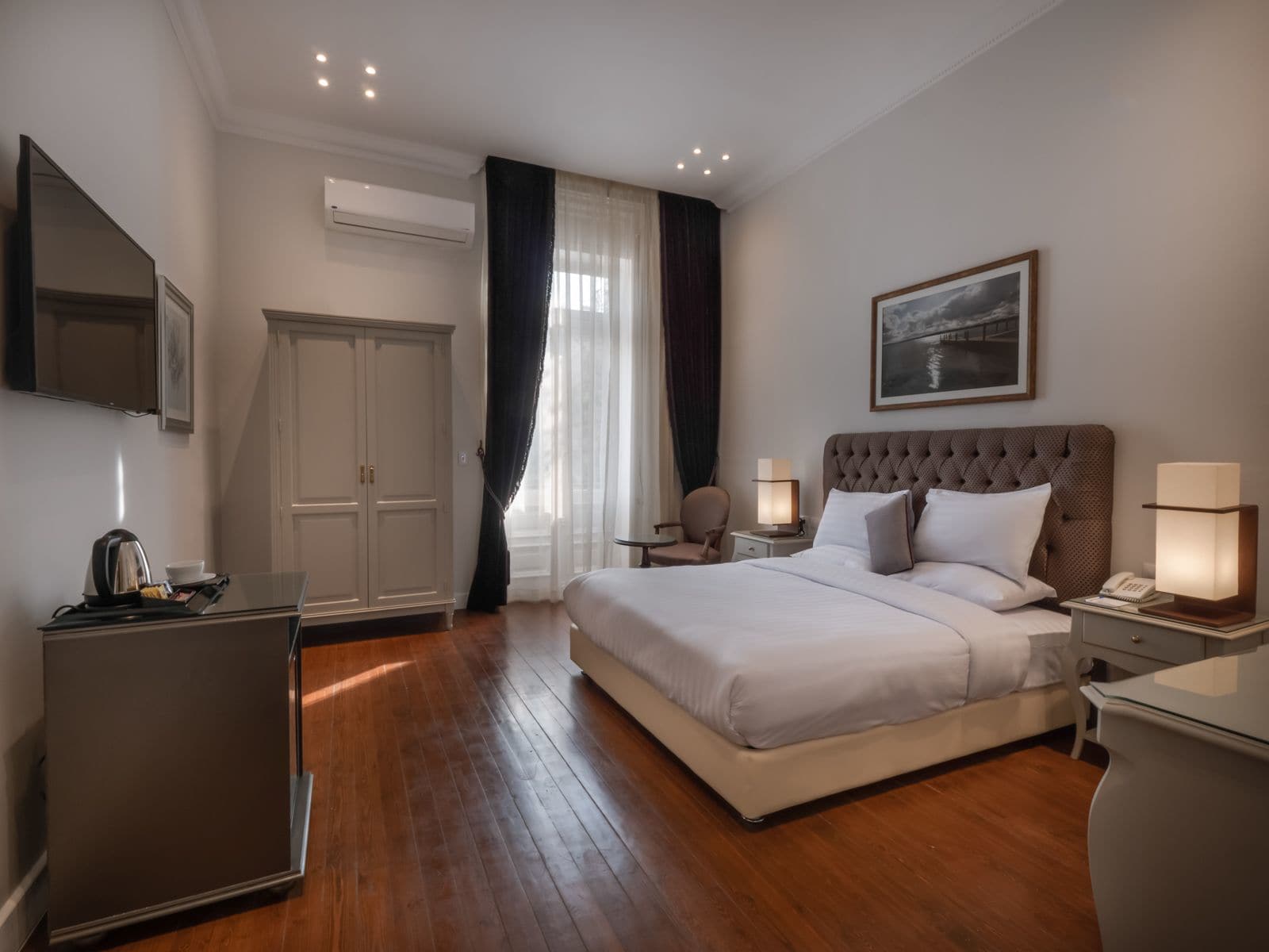 Фото 1920s Boutique Hotel and Restaurants