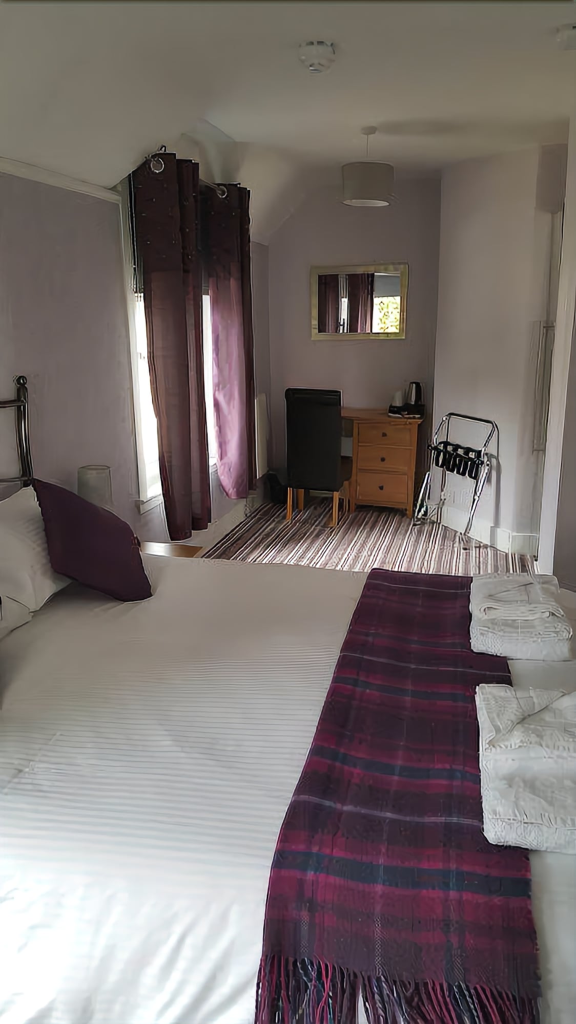 Фото Oyo Inverour Guest House