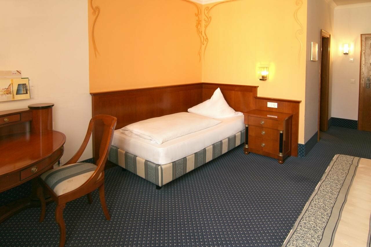 Фото Altstadthotel Arch