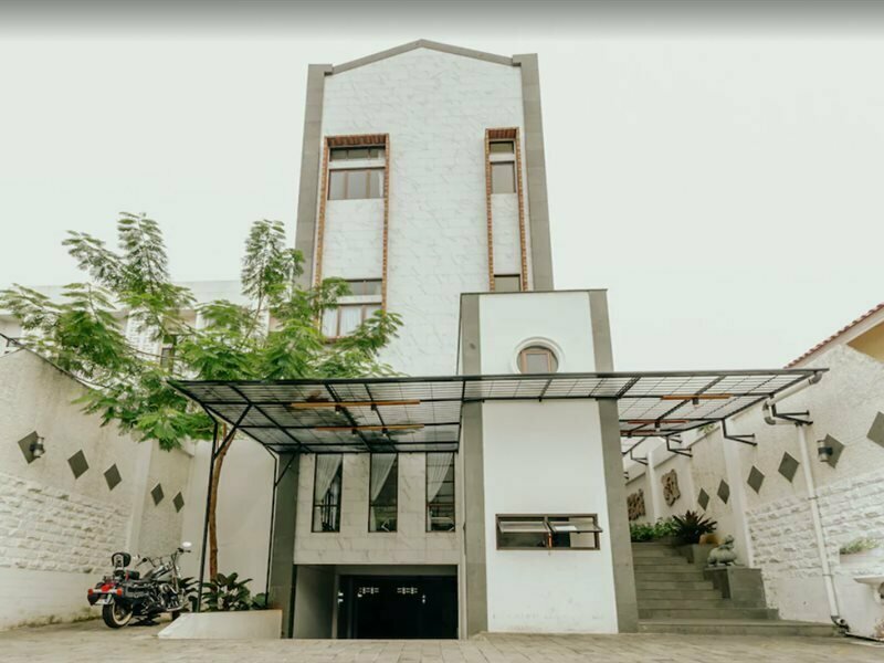 Hotel Urbanest Inn House Slipi, Jakarta, photo