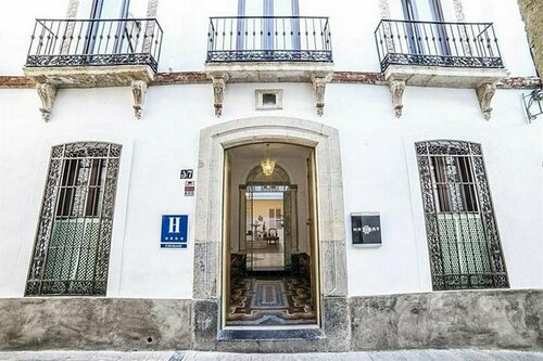 Внешний вид отеля Hotel Madinat в Кордове, фото 3