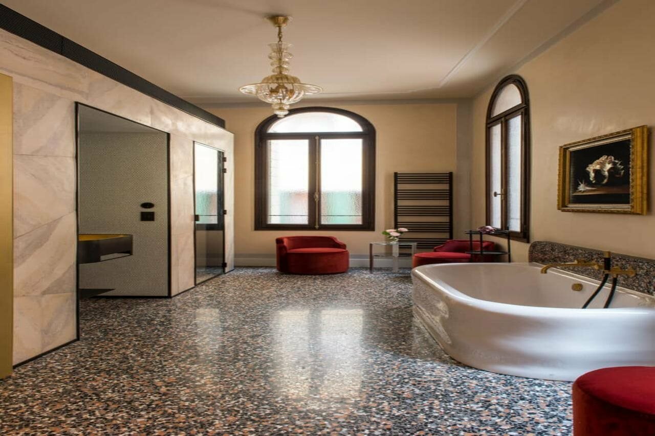 Фото Nolinski Venezia Evok Collection