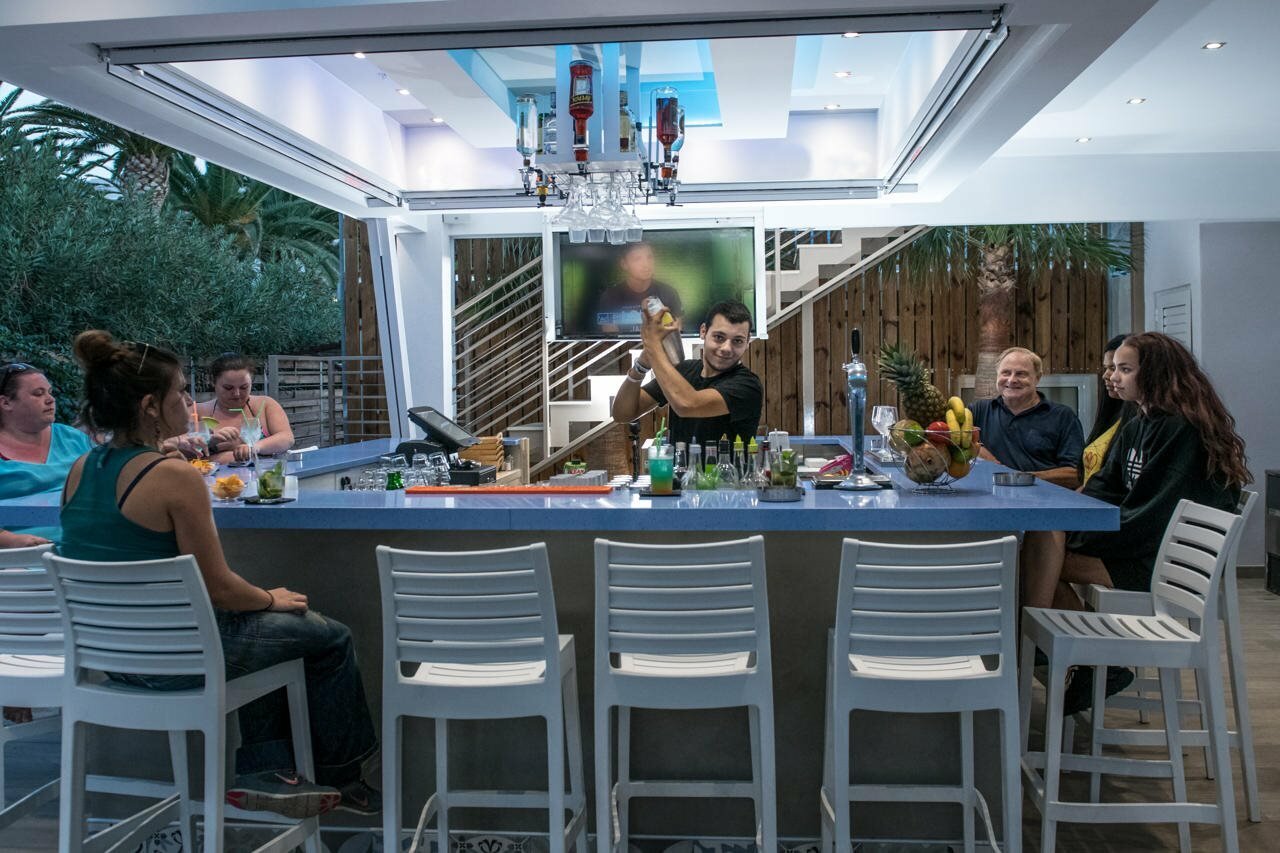 Фото Kastro Beach Apartments