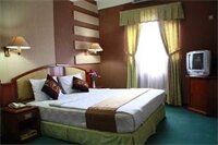 Фото Mega Matra Hotel