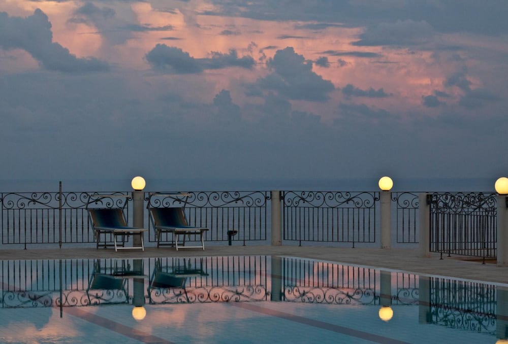 Фото Hotel Brancamaria