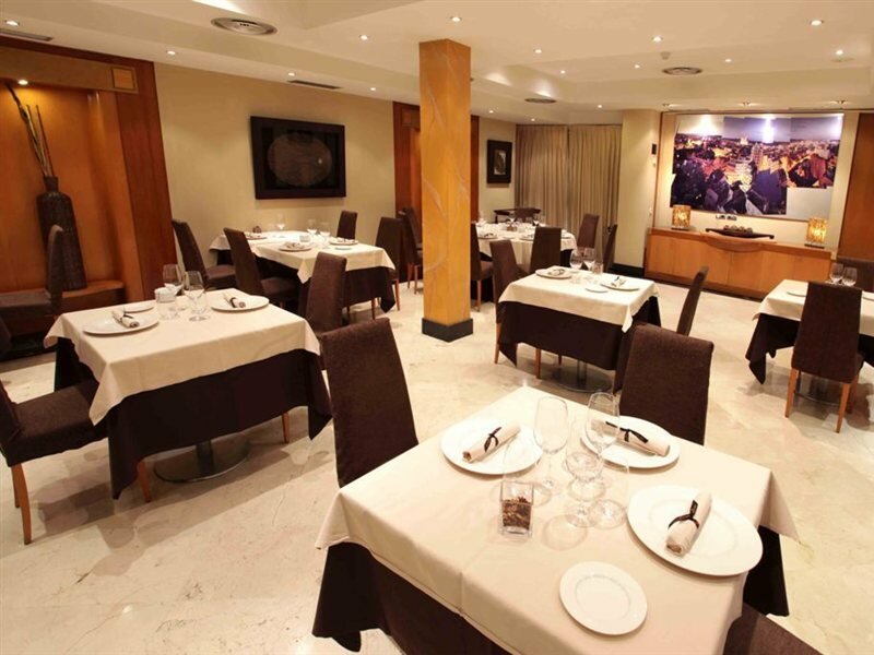 Фото Hotel Silken Luis de León