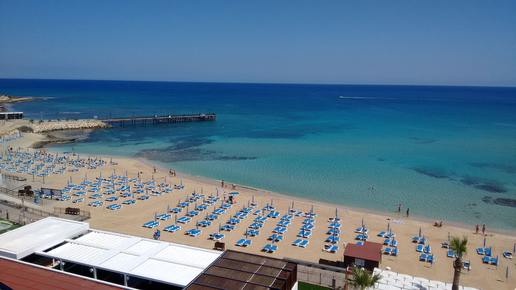 Фото Vrissaki Beach Hotel