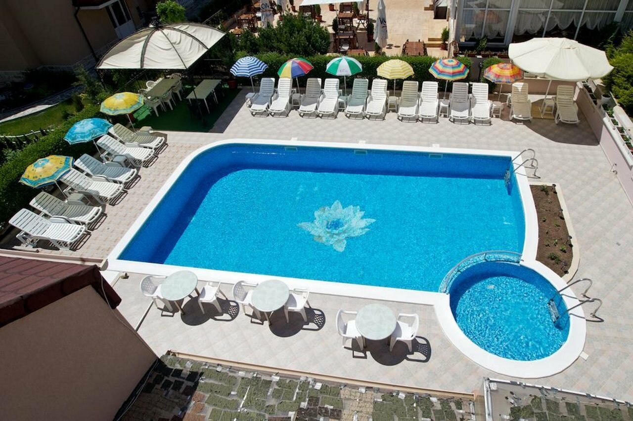 Фото отеля 4