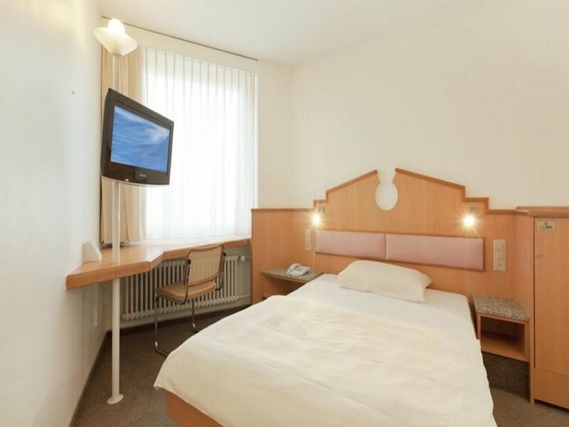 Фото Hotel Welcome Inn Zurich Airport