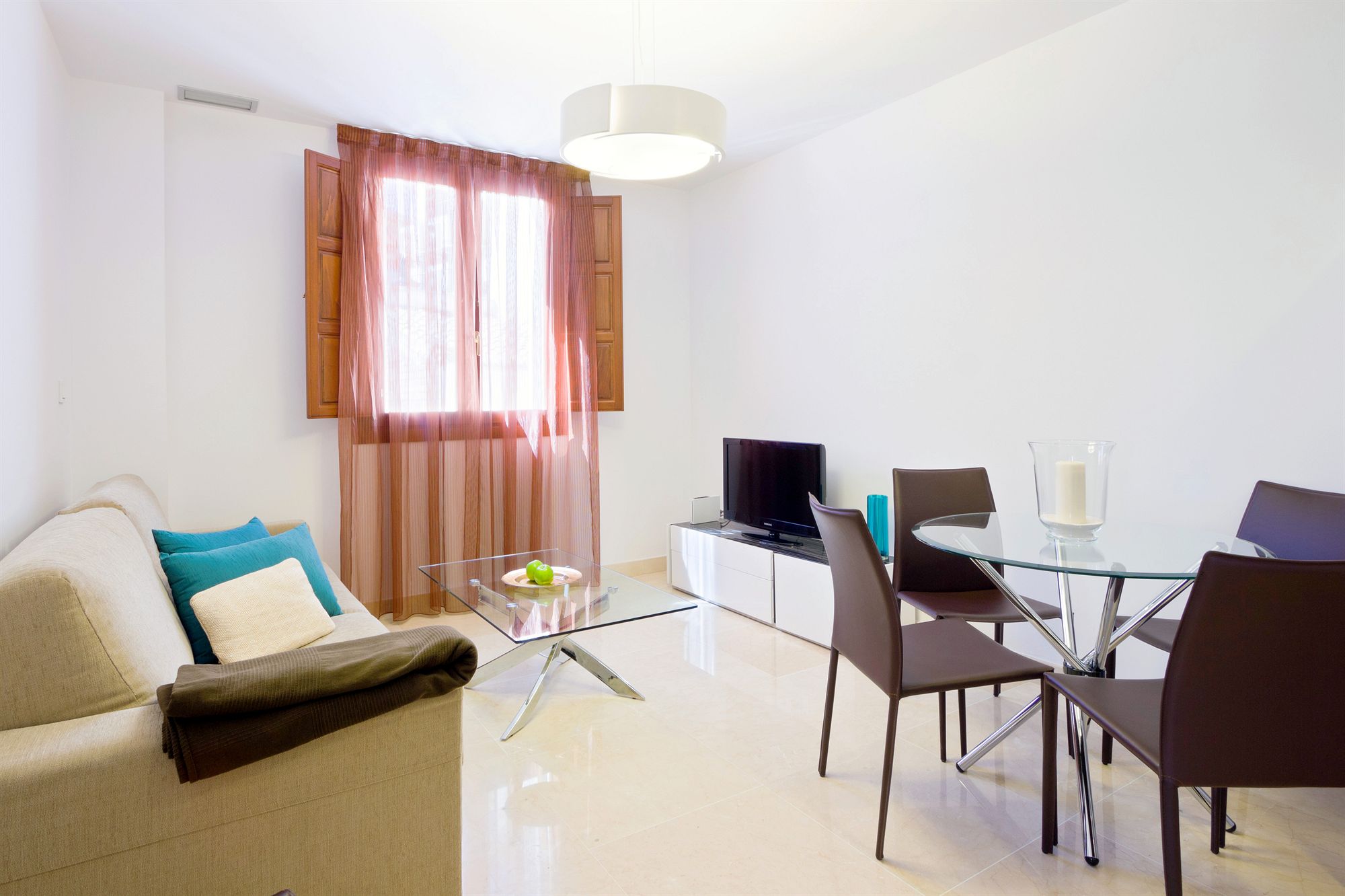 Фото Habitat Suites Gran VIA 17 Aptos