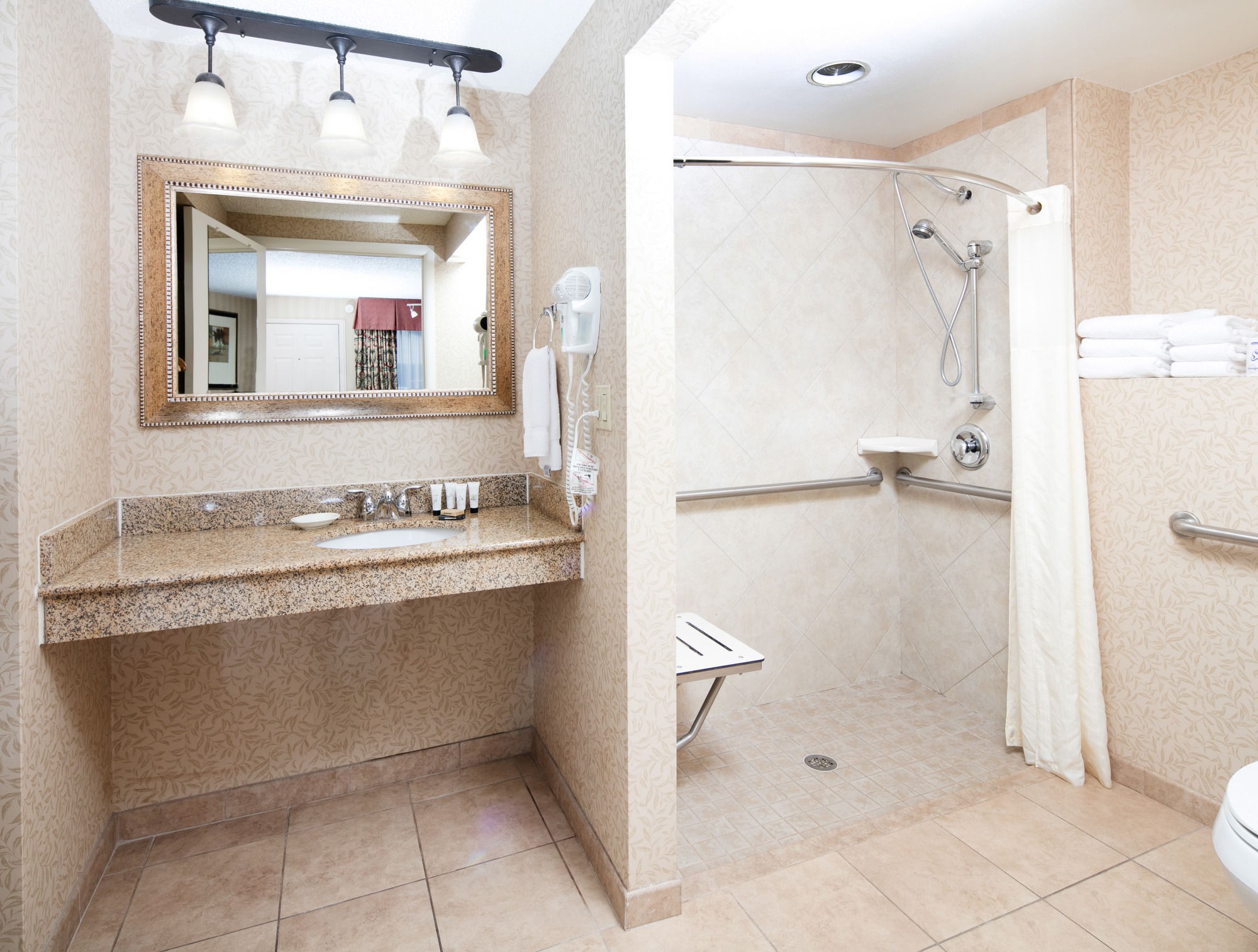 Фото Red Lion Inn & Suites Missoula