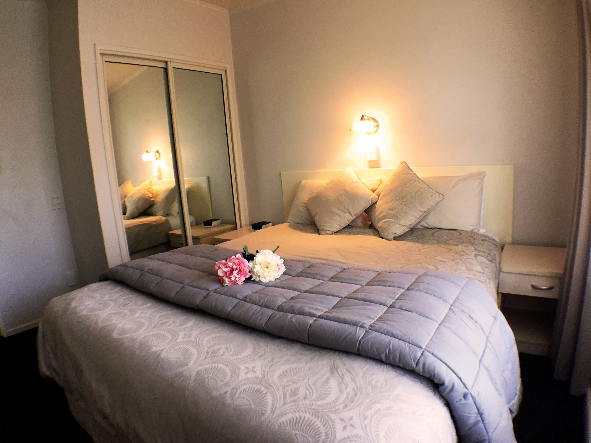 Фото Ashleigh Court Motel