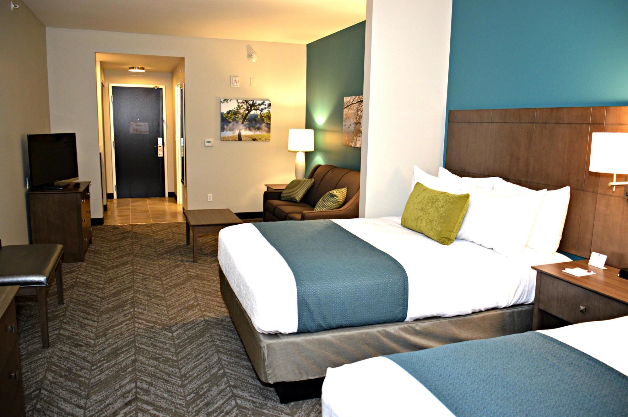 Фото Best Western Plus Bolivar Hotel & Suites